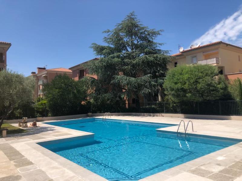 Belle Residence Au Centre De Saint Tropez Avec Piscine Et Garage Екстериор снимка